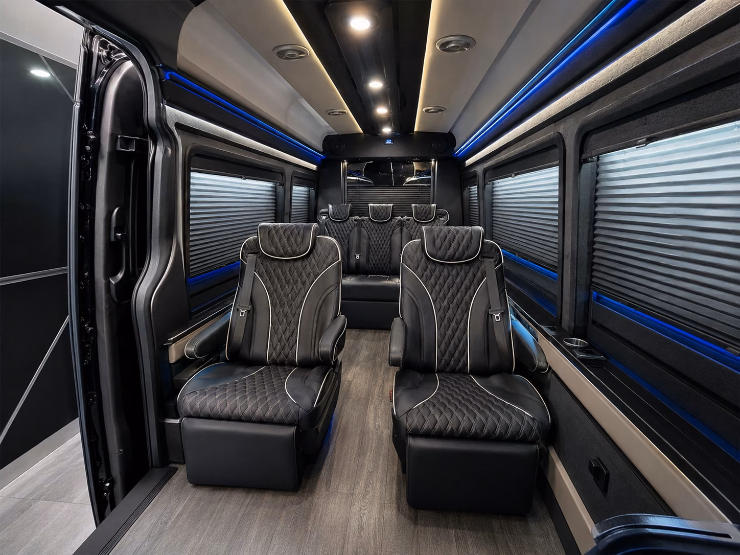 group airport transfers for conventions medical travel and university groups